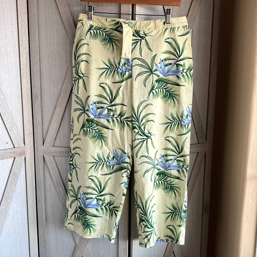 Tommy Bahama stretch-women’s capris/cropped pants Tropical Print Multicolor  Sz8